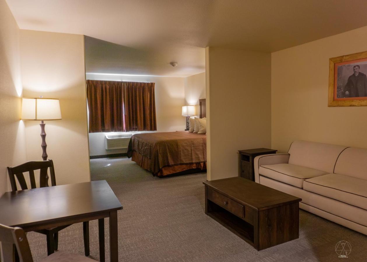 Newcastle Lodge & Convention Center Esterno foto